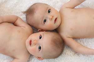 bebe-jumeaux-triples